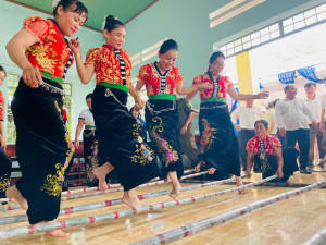 Lộc Quang có 12 ấp vùng đồng bào dân tộc thiểu số giai đoạn...