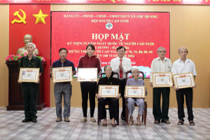 Lộc Quang: Họp mặt kỷ niệm 35 năm Ngày Quốc tế Người cao...