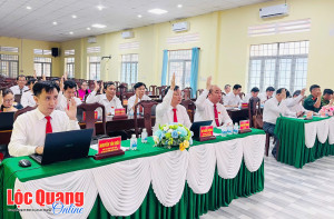 Kỳ họp thứ 5 HĐND xã Lộc Quang thông qua 4 Nghị quyết