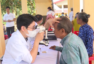Lộc Quang dẫn đầu thành phố về khám sức khỏe toàn dân