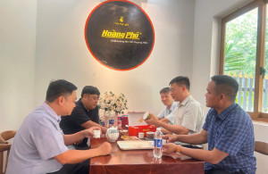 LÃNH ĐẠO XÃ LỘC TẤN THĂM CHI BỘ CÔNG TY TNHH MTV ĐIỀU HOÀNG PHÚ