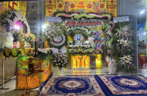 XÃ LỘC TẤN TRANG TRỌNG TỔ CHỨC LỄ TRUY ĐIỆU VÀ AN TÁNG MẸ...