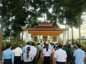 UBND XÃ LỘC TẤN THÀNH KÍNH TRI ÂN CÁC ANH HÙNG LIỆT SĨ NHÂN NGÀY 27/7