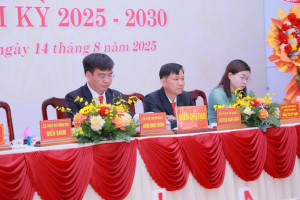 PHIÊN TRÙ BỊ - SẴN SÀNG CHO ĐẠI HỘI LỊCH SỬ CỦA ĐẢNG BỘ XÃ...