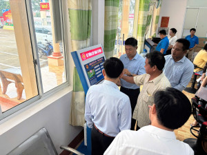 XÃ LỘC TẤN RA MẮT VÀ ĐƯA VÀO HOẠT ĐỘNG HỆ THỐNG THIẾT BỊ...