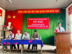 CÁC TỔ ĐẠI BIỂU HĐND XÃ LỘC TẤN TIẾP XÚC CỬ TRI SAU KỲ HỌP...