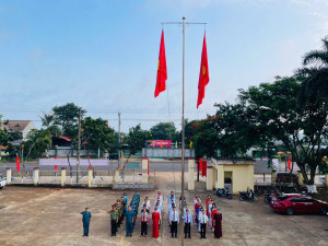 Lộc Tấn: Chào cờ đầu tháng 8/2025 gắn với sơ kết vận hành chính quyền hai cấp và triển khai nhiệm vụ trọng tâm tháng 8/2025.