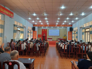 UBND XÃ LỘC TẤN TỔ CHỨC TẬP HUẤN CHƯƠNG TRÌNH “BÌNH DÂN HỌC VỤ SỐ”