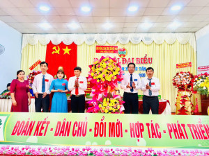 Phiên thứ nhất Đại hội đại biểu Hội Nông dân xã Lộc Tấn lần thứ I, nhiệm kỳ 2025-2030 thành công tốt đẹp.