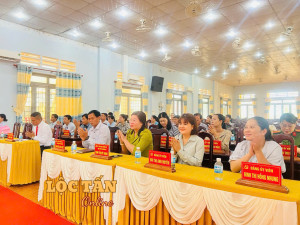 Đảng ủy xã Lộc Tấn tổ chức hội nghị công bố quyết định công tác cán bộ