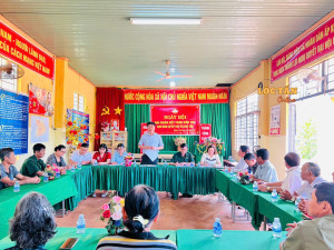 ĐOÀN LÃNH ĐẠO ĐẢNG UỶ XÃ LỘC TẤN LÀM VIỆC VỚI ẤP K57