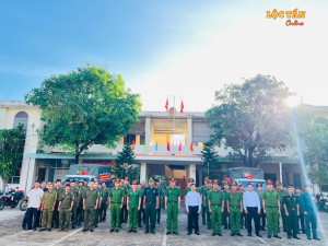 Lộc Tấn ra quân cao điểm tấn công, trấn áp tội phạm sáng 12/12
