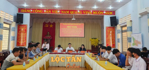 UBND xã Lộc Tấn tổ chức cuộc họp rà soát, làm rõ việc thực hiện chế độ miễn, giảm học phí cho học sinh, sinh viên