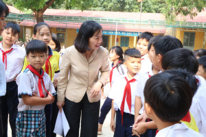 Sở Giáo dục và Đào tạo Đồng Nai Kiểm tra việc thực hiện Đề án đầu tư, phát triển toàn diện chất lượng dạy và học các xã biên giới và triển khai thực hiện Nghị định 339/NĐ-CP ngày 25/12/2025 của Chính Phủ tại xã Lộc Tấn.