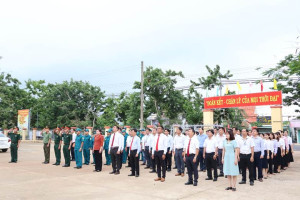 Lộc Tấn tổ chức lễ chào cờ đầu tháng, triển khai nhiệm vụ trọng tâm