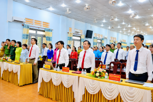 HĐND xã Lộc Tấn khóa XIII tổ chức Kỳ họp thứ 2 (kỳ họp chuyên đề), thông qua Nghị quyết sắp xếp các ấp trên địa bàn xã
