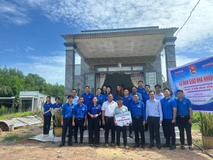 ĐOÀN XÃ LỘC TẤN PHỐI HỢP VỚI ĐOÀN UBND THÀNH PHỐ, CỤM THI...