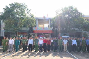 Lộc Tấn ra quân hưởng ứng Ngày toàn dân phòng cháy, chữa...