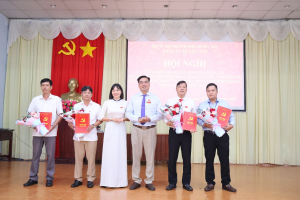 Đảng ủy xã Lộc Tấn kiện toàn tổ chức đảng trực thuộc