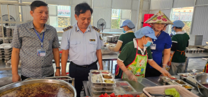 Lộc Tấn tăng cường kiểm tra đột xuất an toàn thực phẩm tại...