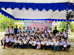 CHƯƠNG TRÌNH AN SINH – THIỆN NGUYỆN VÀ TRAO HỌC BỔNG TẠI XÃ LỘC THÀNH