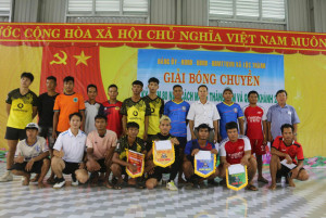 BẾ MẠC GIẢI BÓNG CHUYỀN GIAO HỮU GIỮA CÁC CỘNG ĐỒNG DÂN CƯ