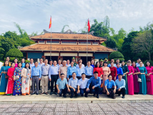 Đoàn công tác Ủy ban Kiểm tra Tỉnh ủy Đồng Nai dâng hương tại Căn cứ Bộ Chỉ huy Quân giải phóng miền Nam Việt Nam nhân kỷ niệm 77 năm Ngày truyền thống ngành Kiểm tra Đảng (16/10/1948 – 16/10/2025)