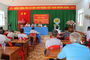 XÃ LỘC THÀNH: TỔ CHỨC TIẾP XÚC CỬ TRI TẠI CÁC ẤP TRƯỚC KỲ HỌP THỨ 4 HĐND XÃ KHÓA XII