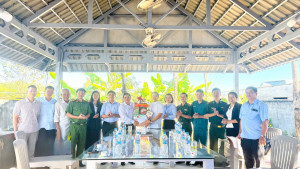 XÃ LỘC THÀNH: TỔ CHỨC THĂM, CHÚC MỪNG CÁC TỔ CHỨC TÔN GIÁO THUỘC GIÁO HỘI CÔNG GIÁO, CHI HỘI TIN LÀNH NHÂN DỊP LỄ GIÁNG SINH NĂM 2025