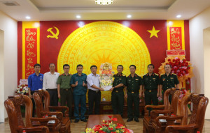 Lộc Thành: Tổ chức thăm hỏi, động viên cán bộ, chiến sĩ lực lượng vũ trang nhân các ngày lễ lớn của Quân đội nhân dân Việt Nam