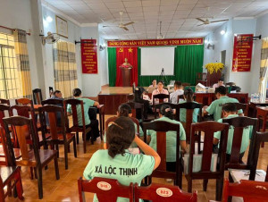 ĐOÀN THANH NIÊN XÃ LỘC THÀNH THỰC HIỆN GIÁM SÁT TẠI ĐIỂM GIAO DỊCH XÃ
