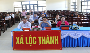 ĐẢNG ỦY  XÃ LỘC THÀNH TỔ CHỨC XEM TRUYỀN HÌNH TRỰC TIẾP LỄ BẾ MẠC ĐẠI HỘI ĐẢNG TOÀN QUỐC LẦN THỨ XIV