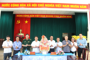 ĐOÀN SỞ NGOẠI VỤ TỈNH ĐỒNG NAI THĂM, TẶNG QUÀ CHÚC TẾT TẠI XÃ LỘC THÀNH