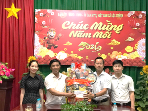 ĐOÀN LÃNH ĐẠO XÃ LỘC NINH THĂM VÀ CHÚC TẾT ĐẢNG ỦY, HĐND, UBND, ỦY BAN MTTQ VIỆT NAM XÃ LỘC THÀNH