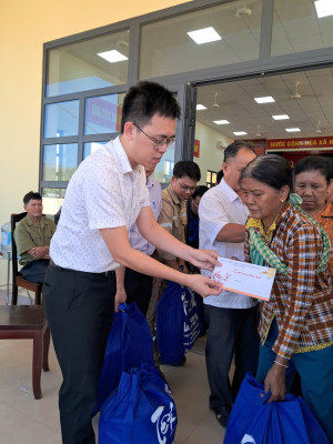 CÔNG TY CỔ PHẦN XI MĂNG VICEM HÀ TIÊN – NHÀ MÁY XI MĂNG BÌNH PHƯỚC TRAO QUÀ CHO GIA ĐÌNH CHÍNH SÁCH XÃ LỘC THÀNH NHÂN DỊP TẾT BÍNH NGỌ NĂM 2026