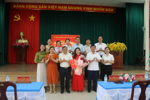 XÃ LỘC THÀNH CÔNG BỐ QUYẾT ĐỊNH ĐIỀU ĐỘNG VÀ BỔ NHIỆM PHÓ HIỆU TRƯỞNG TRƯỜNG MẪU GIÁO VÀNG ANH