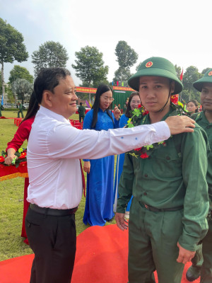 TỰ HÀO TRUYỀN THỐNG – THANH NIÊN LỘC THÀNH SẴN SÀNG NHẬP NGŨ