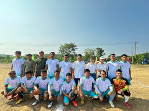 Sôi nổi vòng loại bóng đá, bóng chuyền tại Đại hội Thể dục...