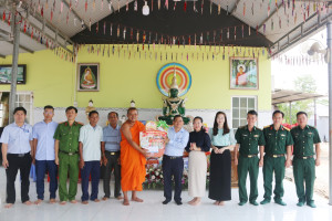 Đảng ủy, HĐND, UBND, Ủy ban MTTQ Việt Nam xã Lộc Thành tăng cường chăm lo Tết Chôl Chnăm Thmây cho đồng bào Khmer trên địa bàn xã Lộc thành năm 2026