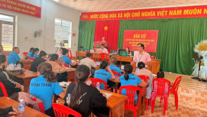 Sáng ngày 18/4/2026, tại Điểm giao dịch xã Lộc Thành, Ngân hàng Chính sách xã hội phối hợp với các tổ chức chính trị - xã hội và các Tổ tiết kiệm và vay vốn (TK&VV) tổ chức giao ban định kỳ tháng 4 năm 2026.