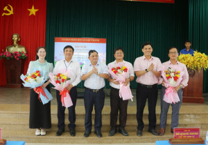 Công bố Quyết định thành lập Ban Đại diện Hội đồng quản trị Ngân hàng chính sách xã hội xã Lộc Thành và tổ chức phiên họp lần thứ nhất
