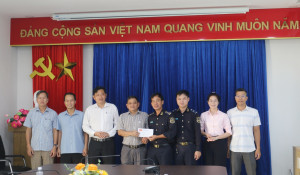Đảng ủy, HĐND, UBND, UBMTTQ Việt Nam xã Lộc Thành thăm và...