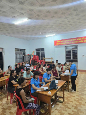 Hiệu quả tín dụng chính sách xã hội đối với hộ nghèo và các đối tượng chính sách khác thông qua hoạt động của Tổ Tiết kiệm và vay vốn tại xã vùng Biên