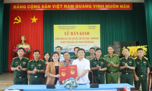XÃ LỘC THÀNH TIẾP NHẬN HỒ SƠ QUẢN LÝ ĐƯỜNG BIÊN, MỐC QUỐC GIỚI THEO ĐỊA GIỚI HÀNH CHÍNH
