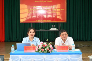 THƯỜNG TRỰC ĐẢNG ỦY XÃ LÀM VIỆC VỚI BÍ THƯ CHI BỘ, TRƯỞNG ẤP VÀ TRƯỞNG BAN CÔNG TÁC MẶT TRẬN CÁC ẤP NHẰM NẮM BẮT, THÁO GỠ KHÓ KHĂN SAU SAU SẮP XẾP ẤP