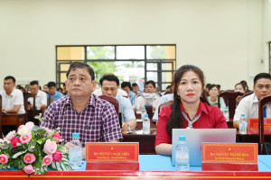 ĐẢNG ỦY XÃ LỘC THÀNH THAM DỰ HỘI NGHỊ TOÀN QUỐC NGHIÊN CỨU, HỌC TẬP, QUÁN TRIỆT VÀ TRIỂN KHAI THỰC HIỆN NGHỊ QUYẾT HỘI NGHỊ LẦN THỨ BA BAN CHẤP HÀNH TRUNG ƯƠNG ĐẢNG KHÓA XIV