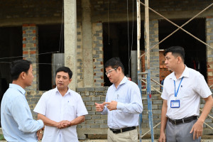 Sở Giáo dục và Đào tạo thành phố Đồng Nai kiểm tra tiến độ các dự án bếp ăn bán trú tại xã Lộc Thành