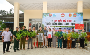 LỘC THÀNH RA MẮT MÔ HÌNH “SÁNG – XANH – SẠCH – ĐẸP, NHÂN DÂN TỰ QUẢN, CHUNG TAY BẢO VỆ MÔI TRƯỜNG”