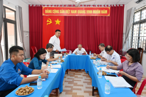 Giám sát chuyên đề về “công tác y tế dự phòng, khám bệnh, chữa bệnh ban đầu và chăm sóc sức khỏe nhân dân” tại Trạm y tế xã trong 6 tháng đầu năm 2026