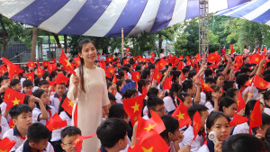 Rộn ràng Lễ Khai giảng năm học 2025-2026: Ươm mầm tri thức tại Phường Long Bình